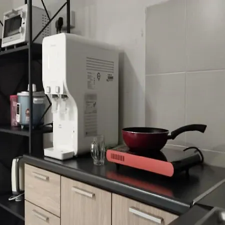 Kuantan Groundcrew Beachfront Homestay C-2-6 With Netflix And Washer Dryer Exterior photo