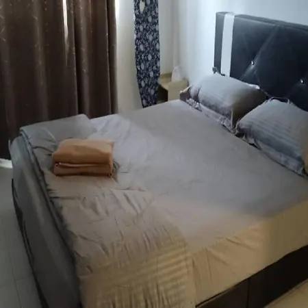 Kuantan Groundcrew Beachfront Homestay C-2-6 With Netflix And Washer Dryer Exterior photo