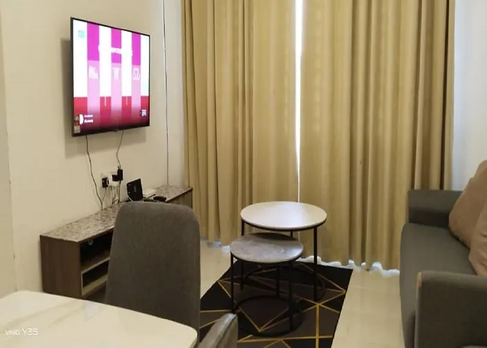 Kuantan Groundcrew Beachfront Homestay C-2-6 With Netflix And Washer Dryer